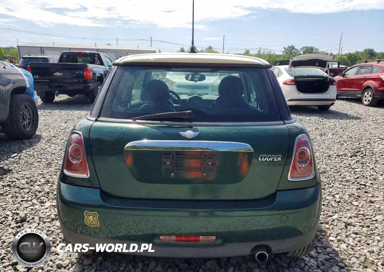 2011 Mini Cooper 3-Door VIN:WMWSU3C53BT098400 - 6
