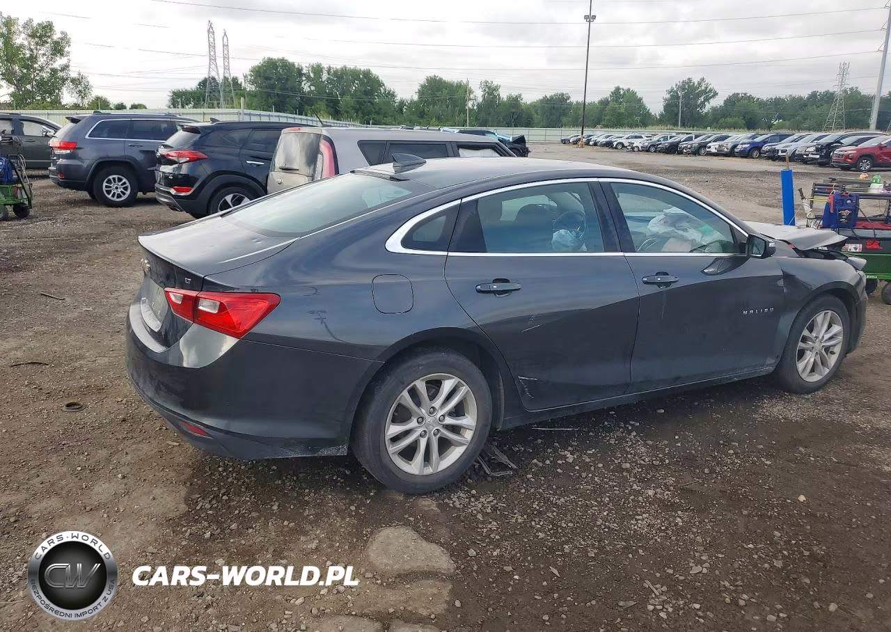 2016 Chevrolet Malibu Lt VIN:1G1ZE5STXGF131899 - 3