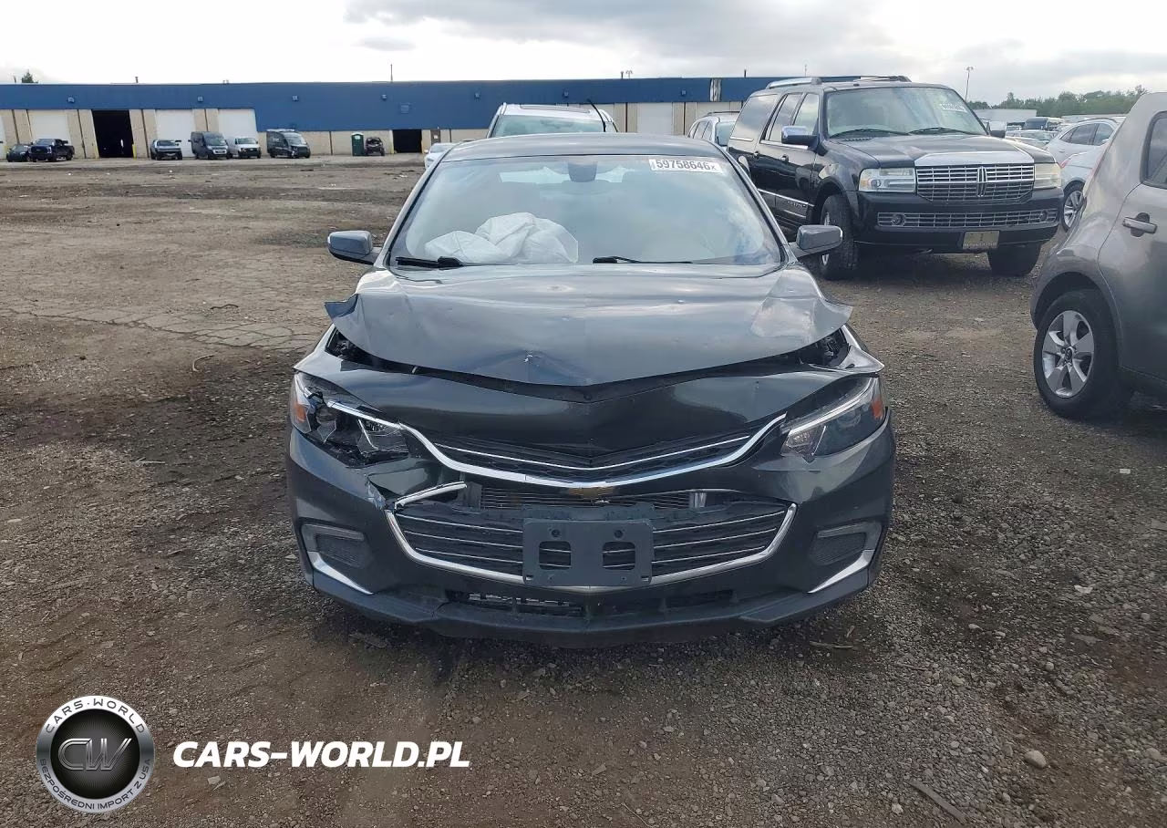 2016 Chevrolet Malibu Lt VIN:1G1ZE5STXGF131899 - 5