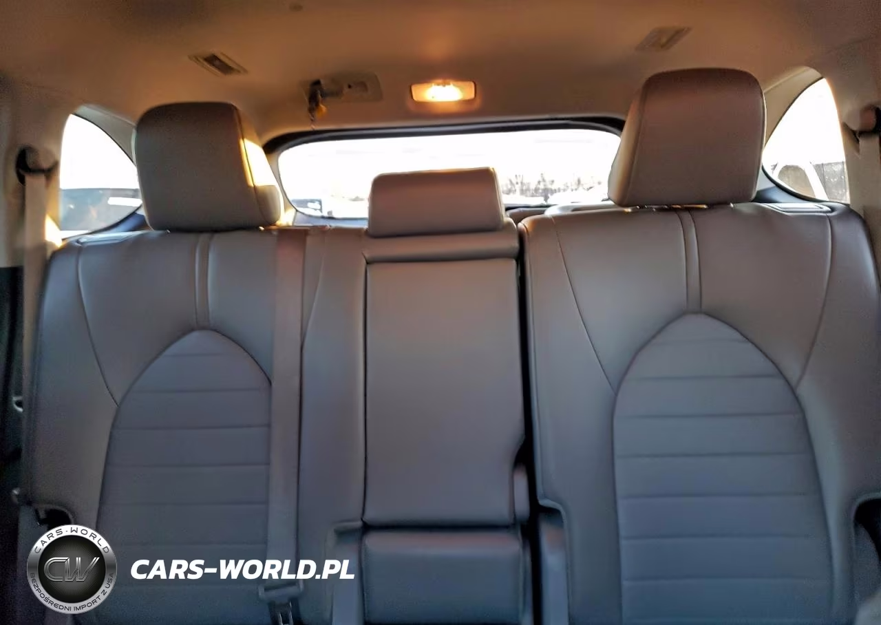 2024 Toyota Highlander Le VIN:5TDKDRBH8RS534989 - 10