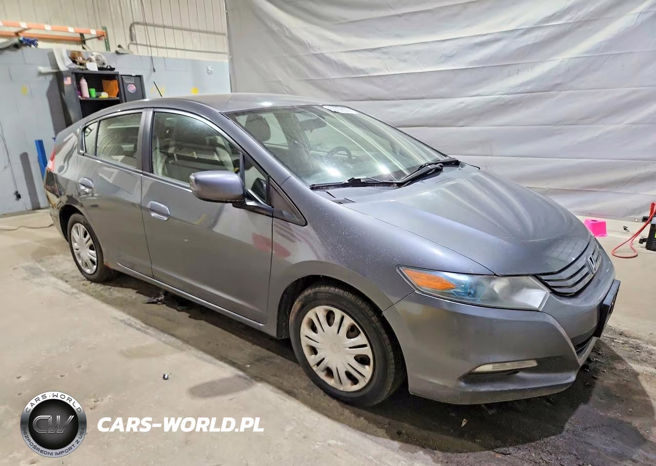 2011 Honda Insight VIN:JHMZE2H35BS008247 - 4