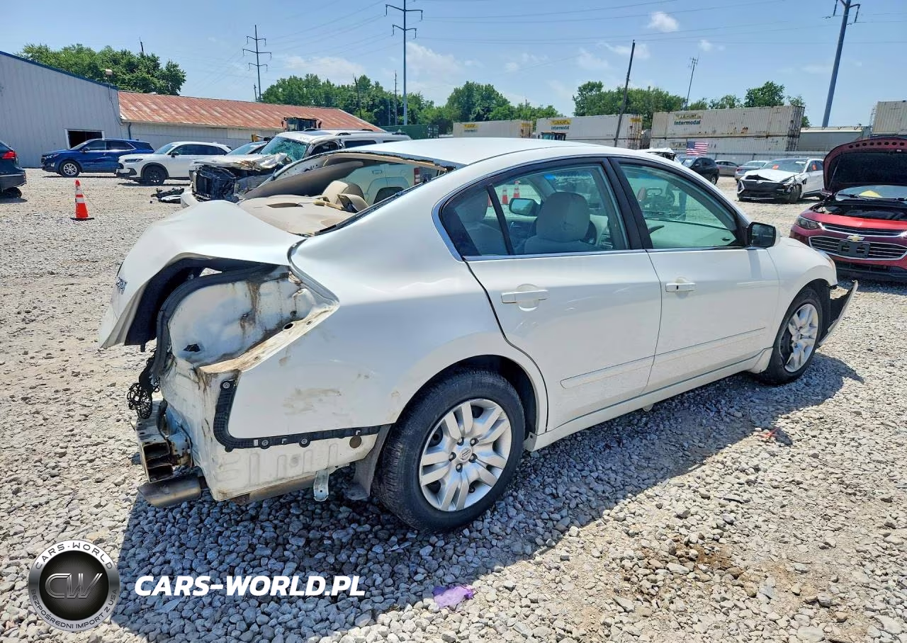 2011 Nissan Altima 2.5 VIN:1N4AL2AP5BC109841 - 3