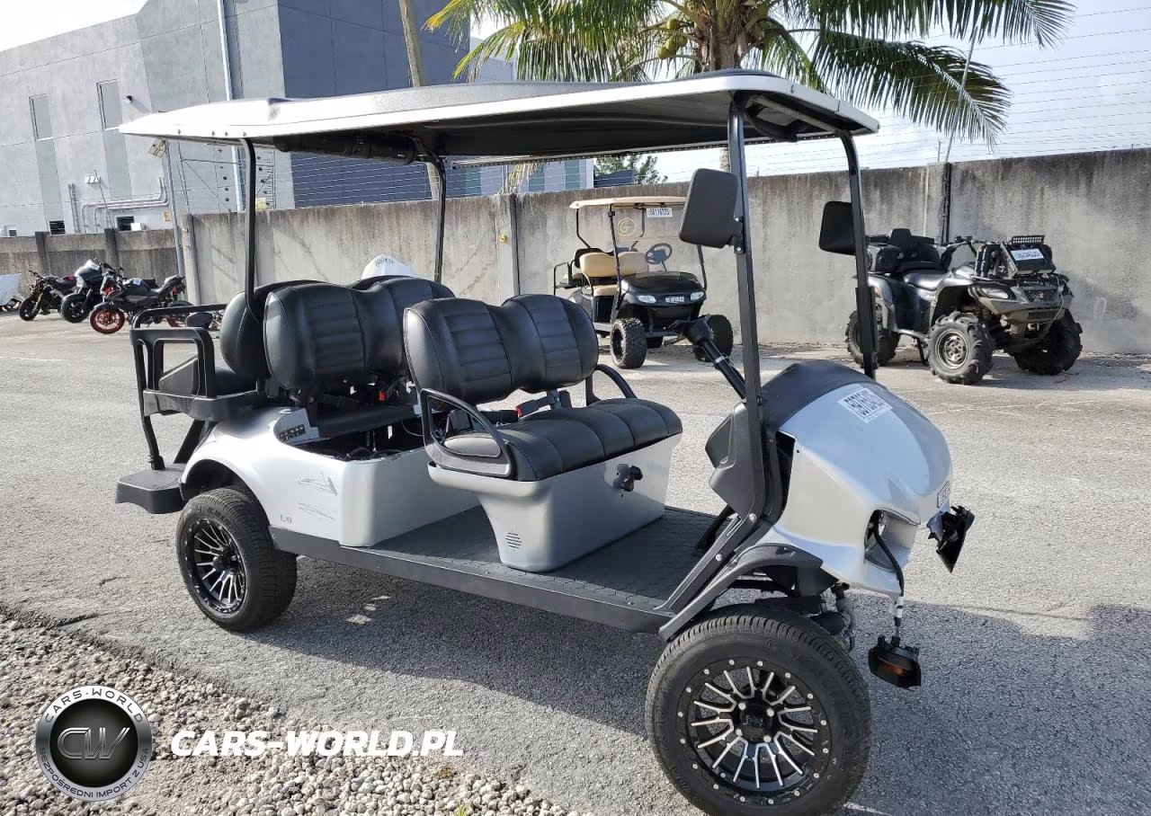 2024 Ezgo Golf Cart – zdjęcie 1 z 10