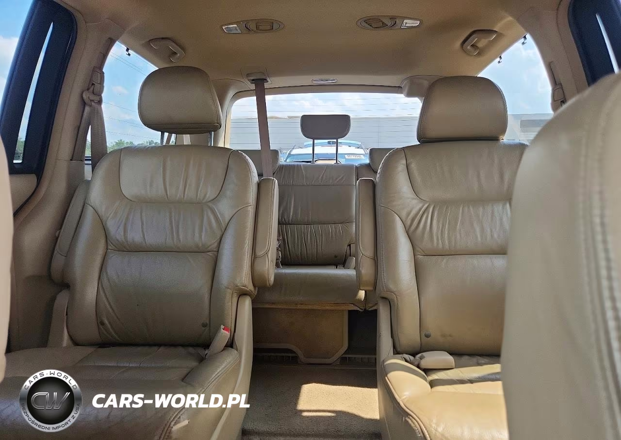 2005 Honda Odyssey Touring VIN:5FNRL38885B130756 - 10
