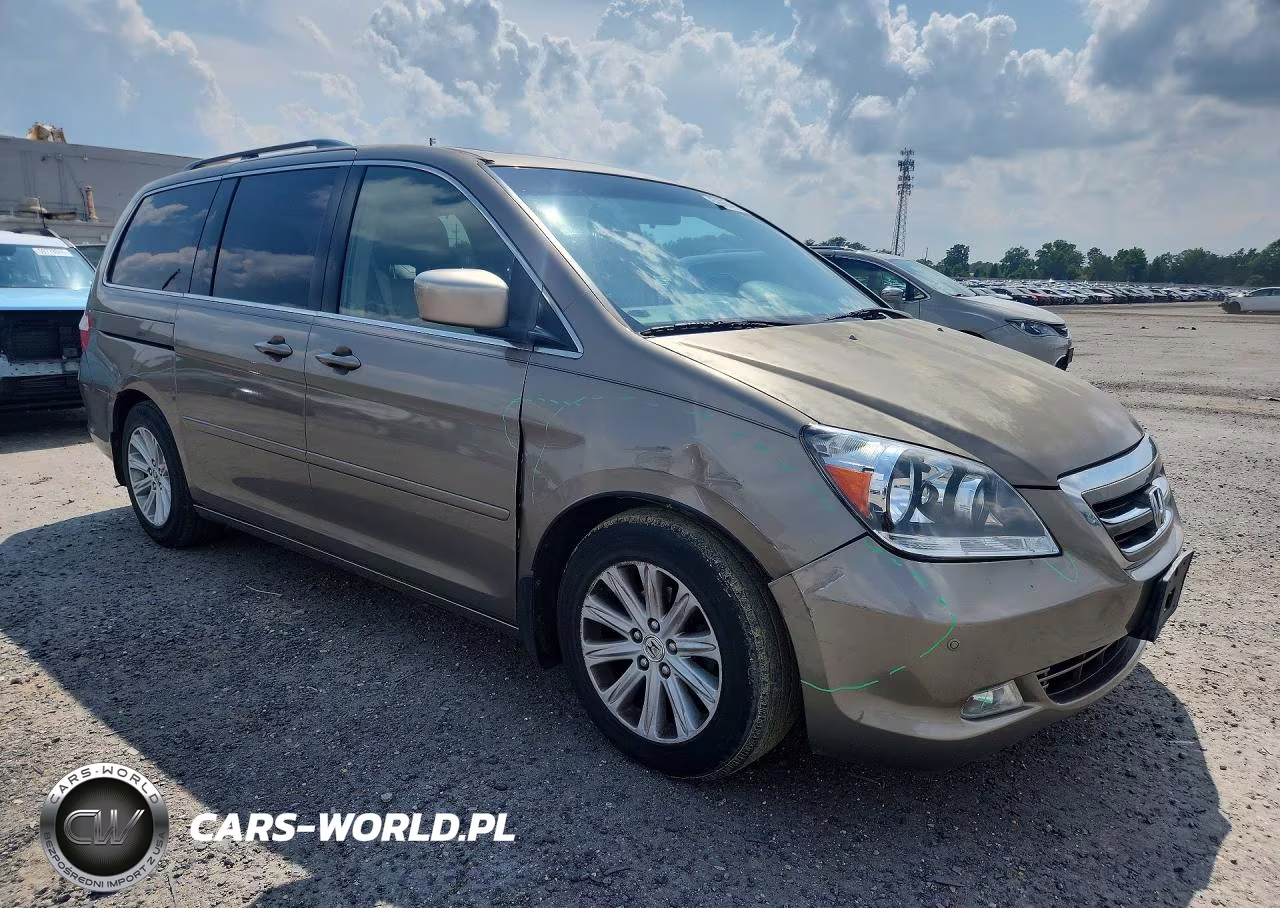 2005 Honda Odyssey Touring VIN:5FNRL38885B130756 - 4