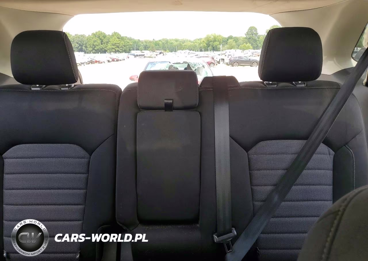 2018 Ford Edge Se VIN:2FMPK3G93JBC58054 - 10