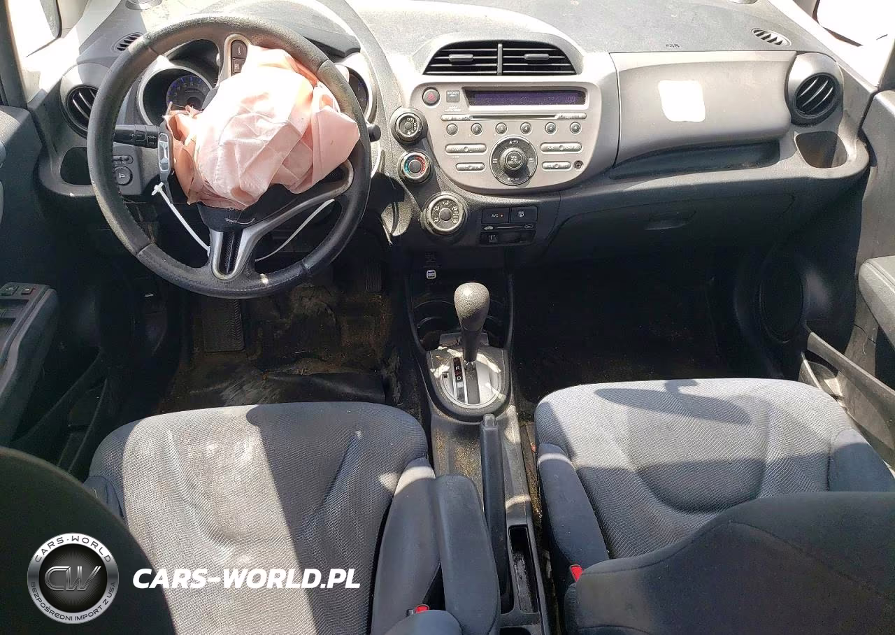 2009 Honda Fit Sport VIN:JHMGE88449S035839 - 8