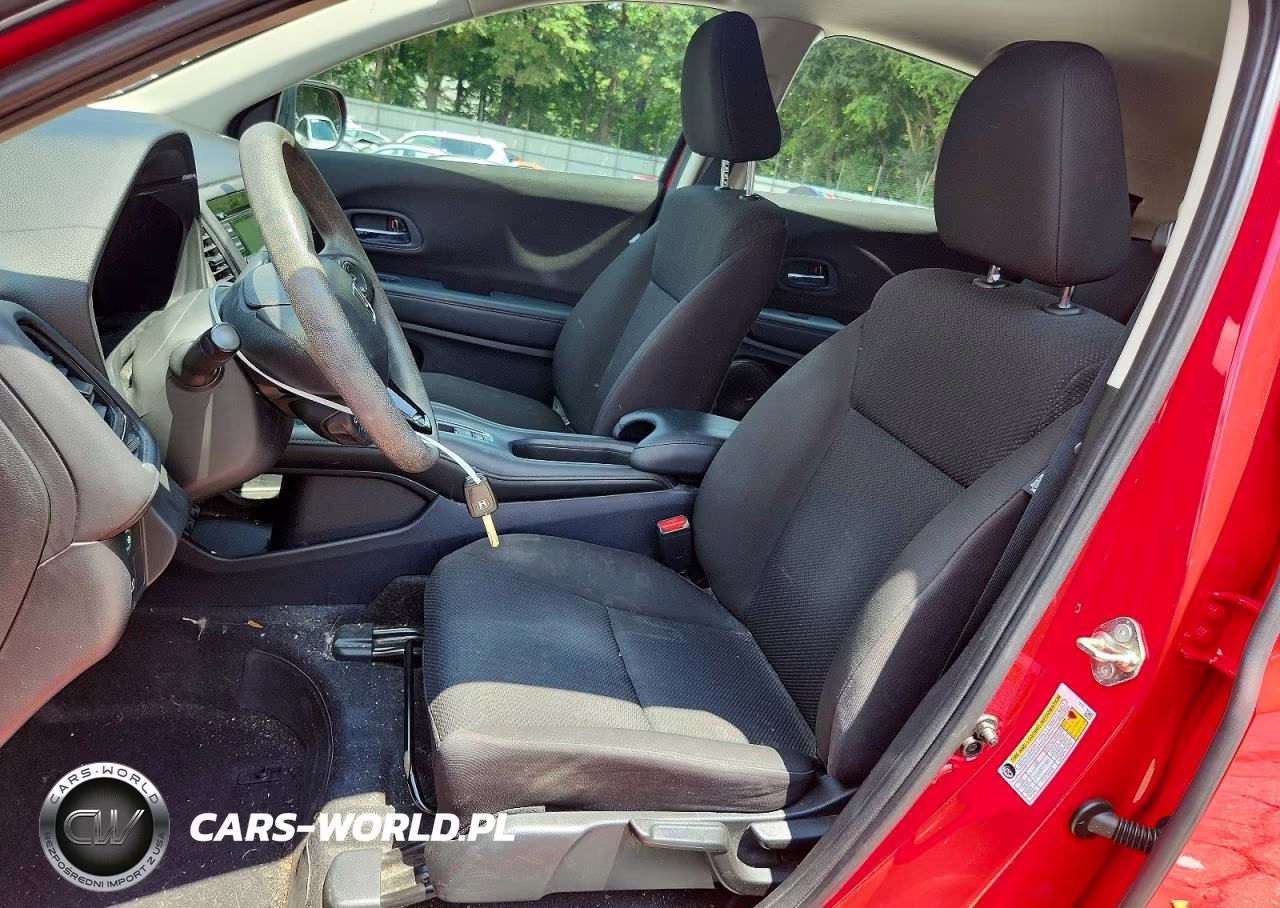2018 Honda Hr-V Lx VIN:3CZRU5H33JG704207 - 7