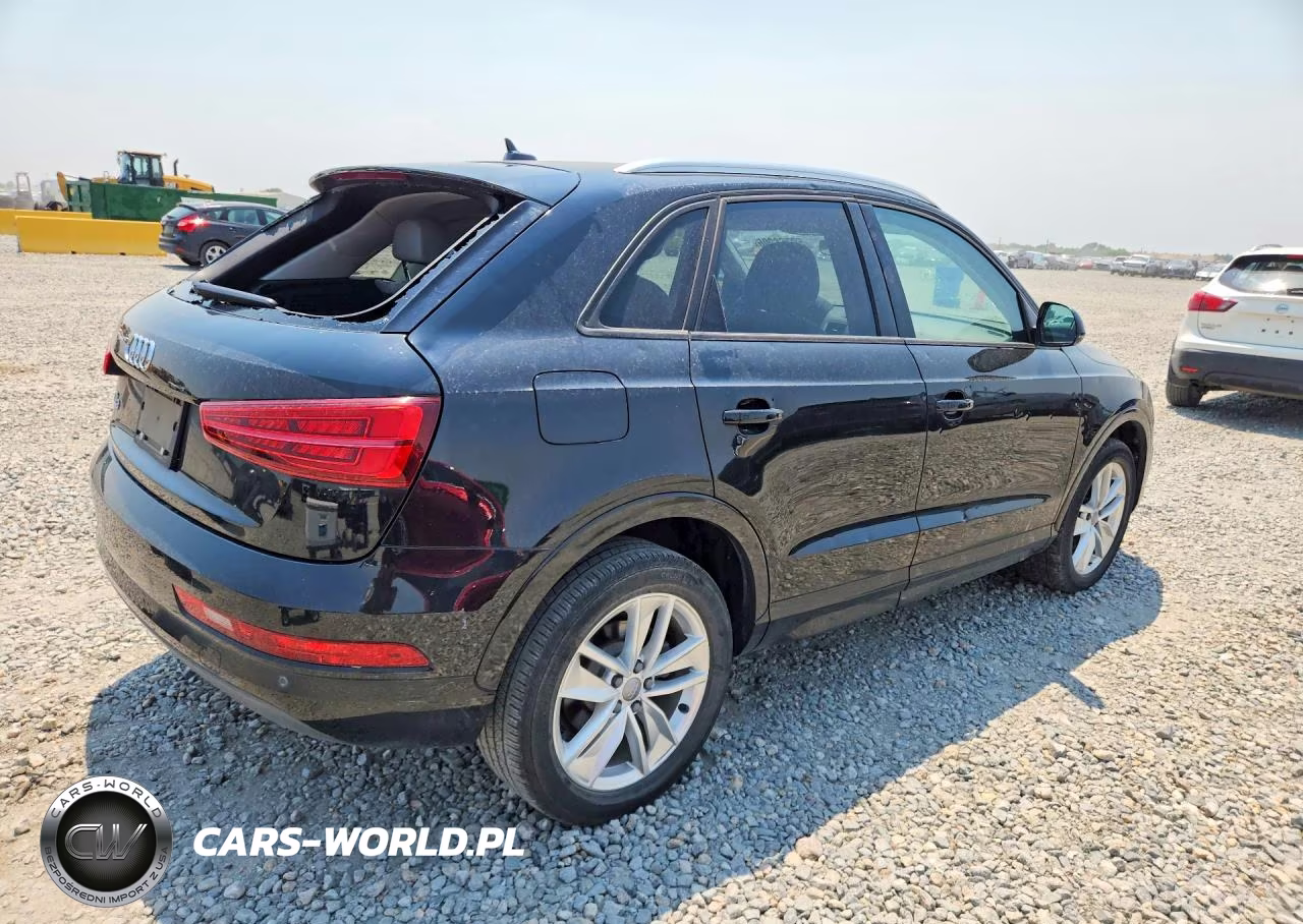 2017 Audi Q3 Premium VIN:WA1BCCFS2HR013845 - 3
