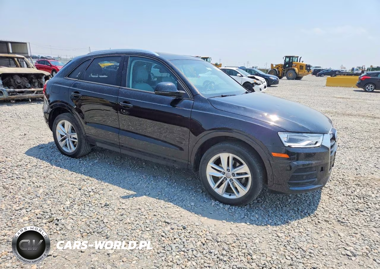 2017 Audi Q3 Premium VIN:WA1BCCFS2HR013845 - 4
