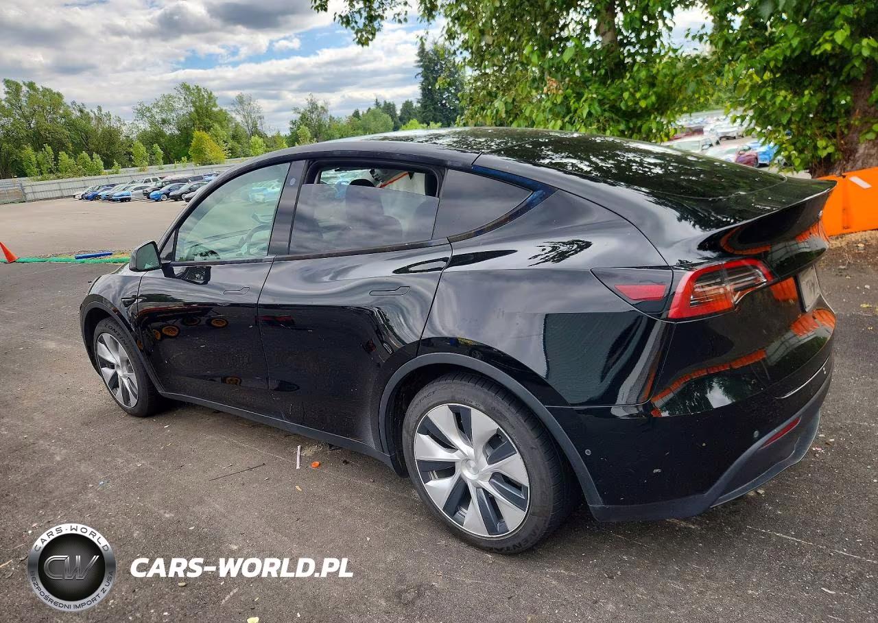 2021 Tesla Model Y VIN:5YJYGAEE0MF177454 - 2