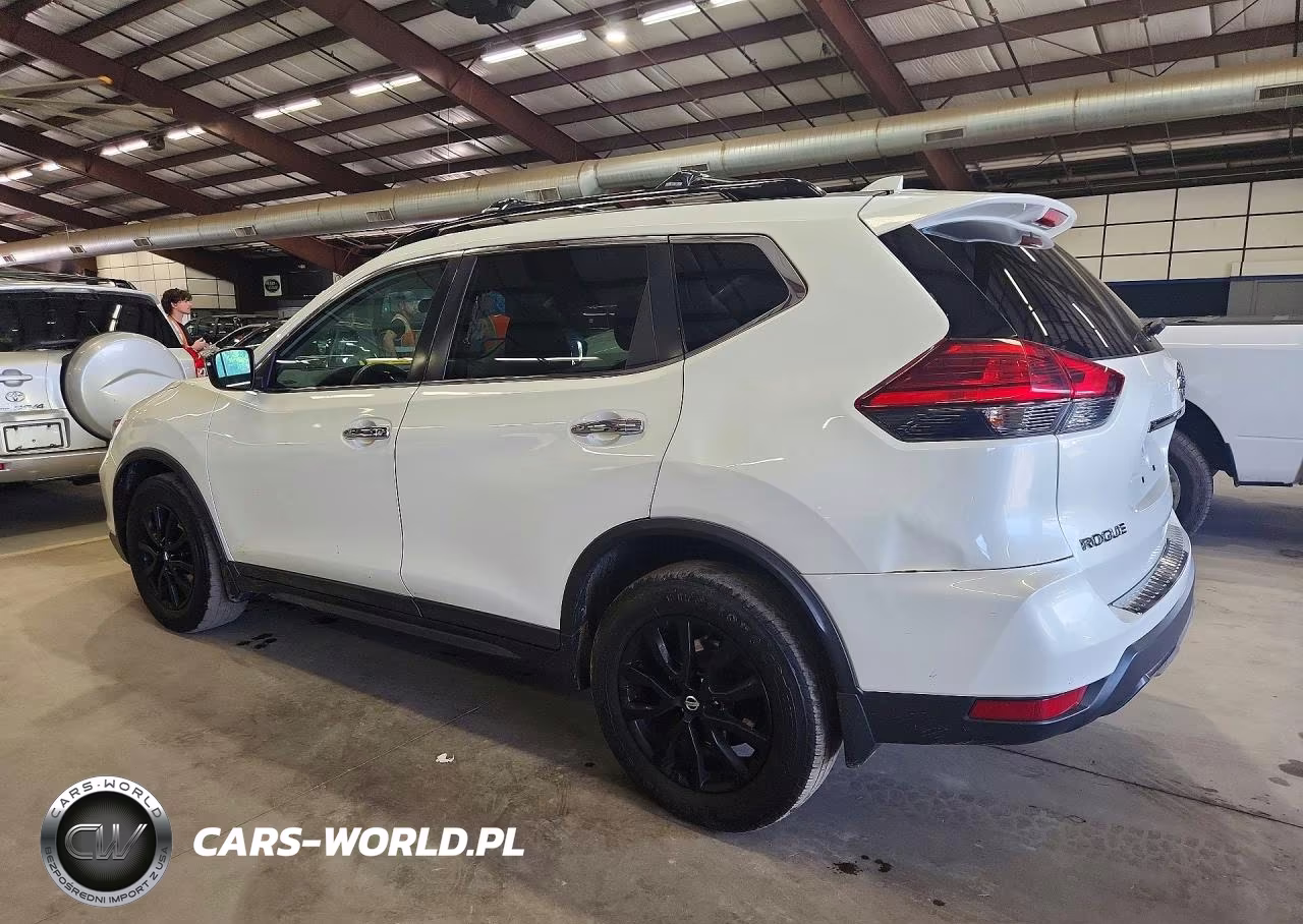 2017 Nissan Rogue VIN:5N1AT2MV4HC817667 - 2