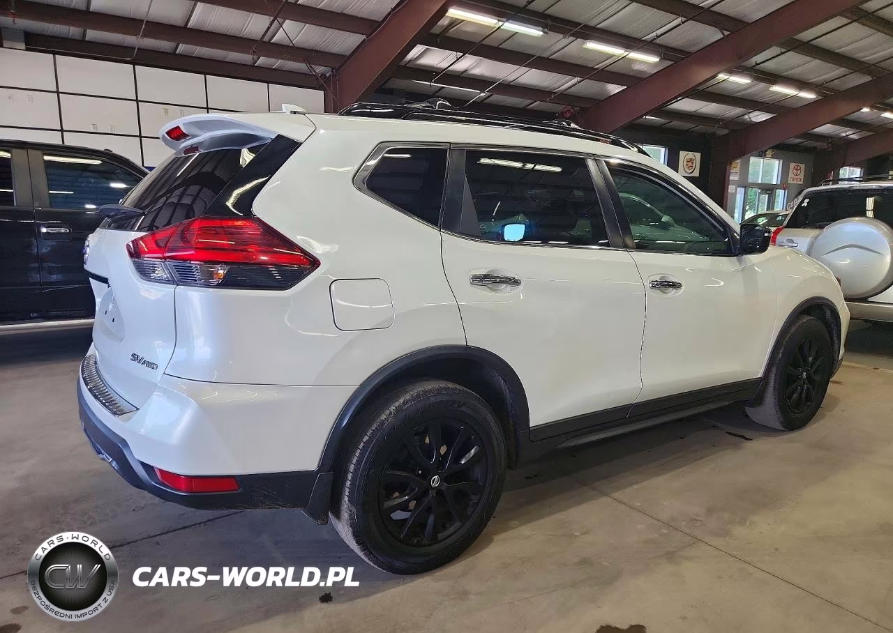 2017 Nissan Rogue VIN:5N1AT2MV4HC817667 - 3