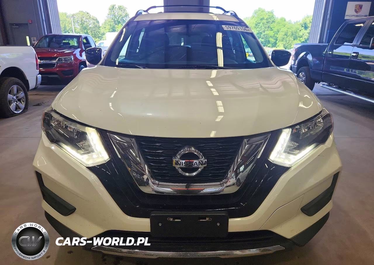 2017 Nissan Rogue VIN:5N1AT2MV4HC817667 - 5