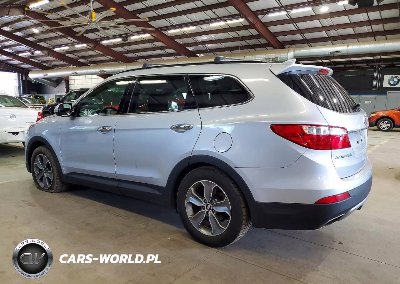 2015 Hyundai Santa Fe VIN:KM8SMDHF7FU112112 - 2