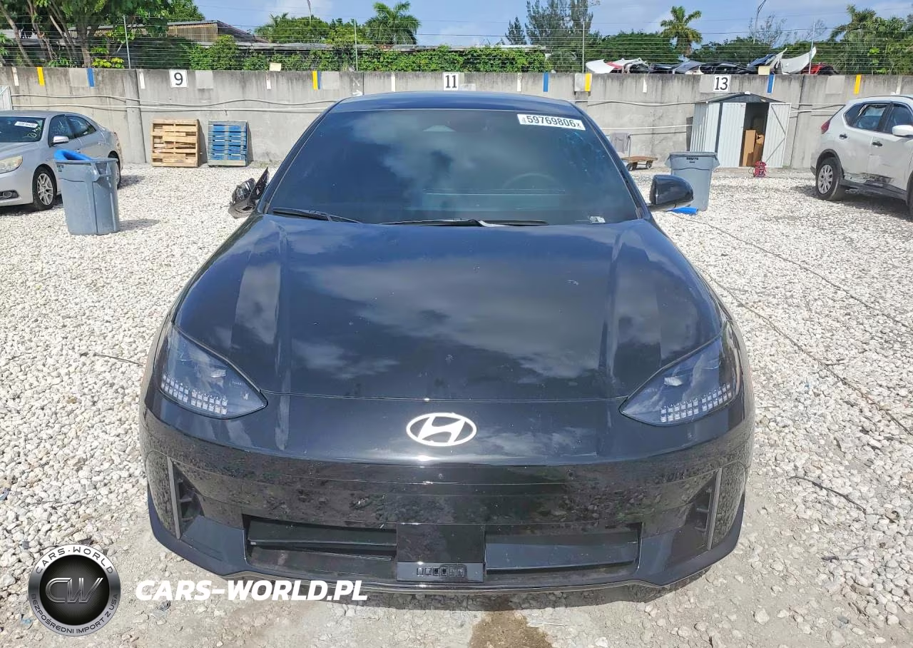 2025 Hyundai Ioniq 6 Limited VIN:KMHM54AC5SA116225 - 5