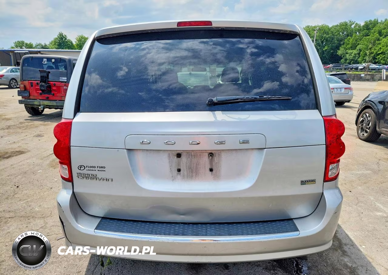 2011 Dodge Grand Caravan Express VIN:2D4RN4DG5BR737083 - 6