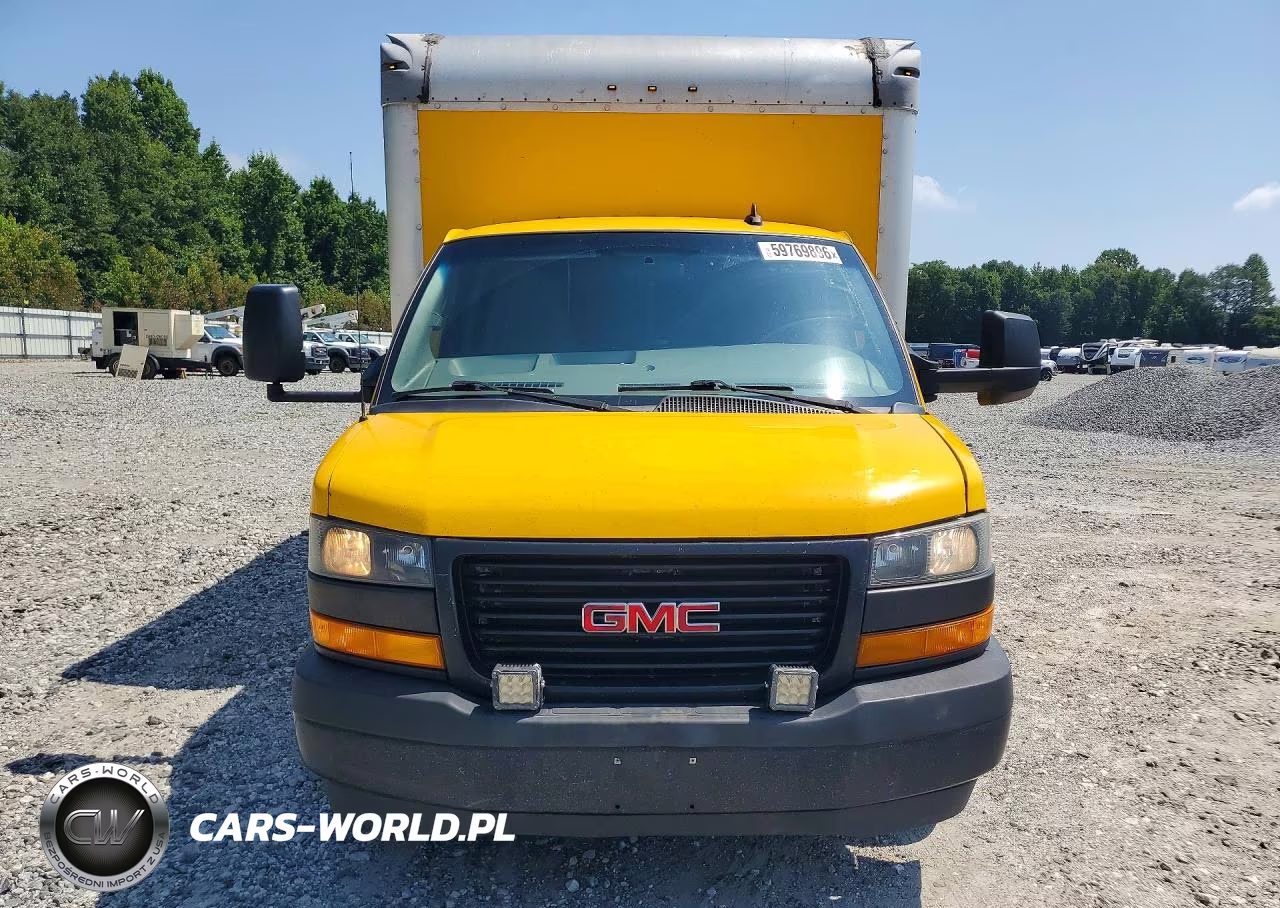 2018 GMC Savana Cutaway G3500 VIN:7GZ37TCG6JN902324 - 5