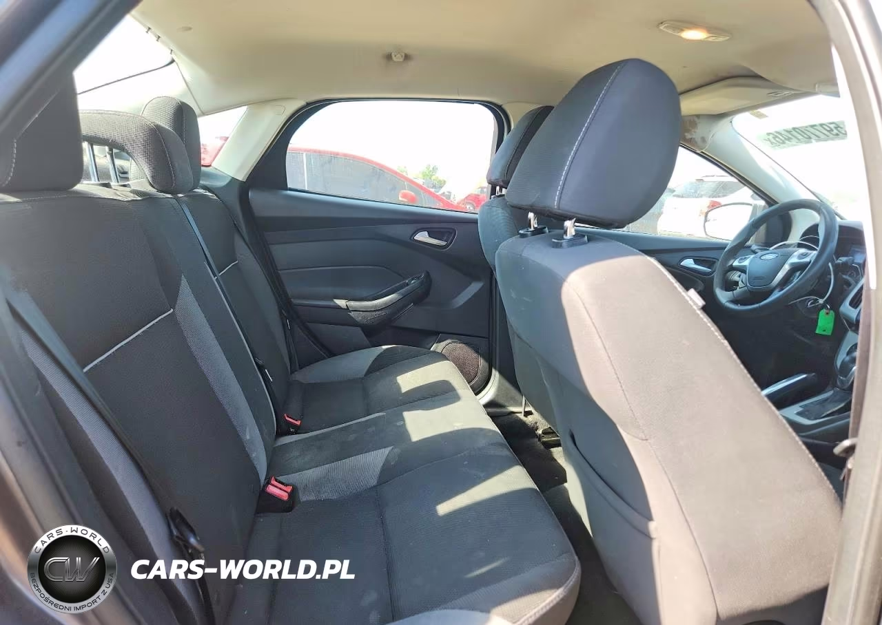 2013 Ford Focus Se VIN:1FADP3F28DL370582 - 10
