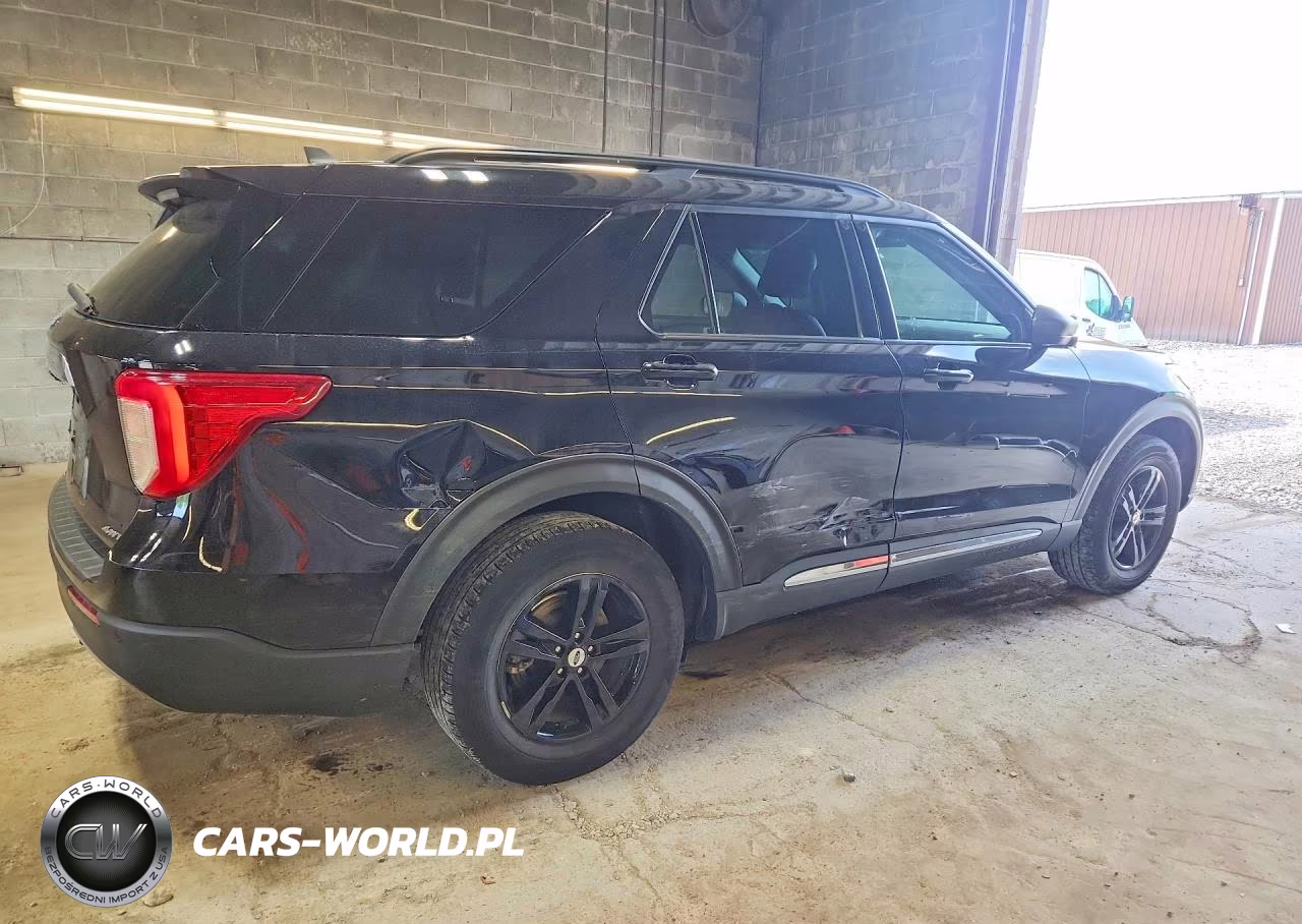 2022 Ford Explorer Xlt VIN:1FMSK8DH0NGC04700 - 3