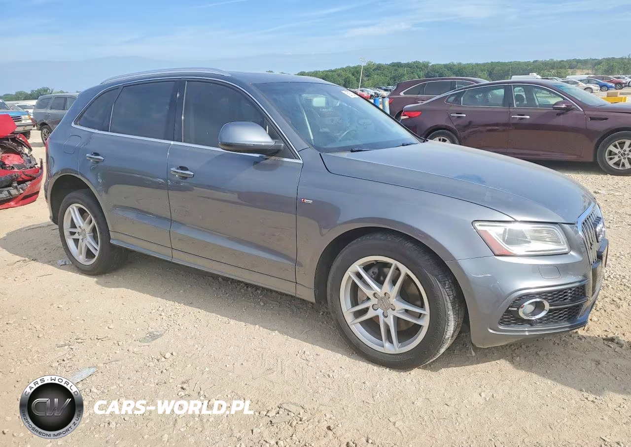 2015 Audi Q5 Premium Plus VIN:WA1DGAFP0FA043872 - 4