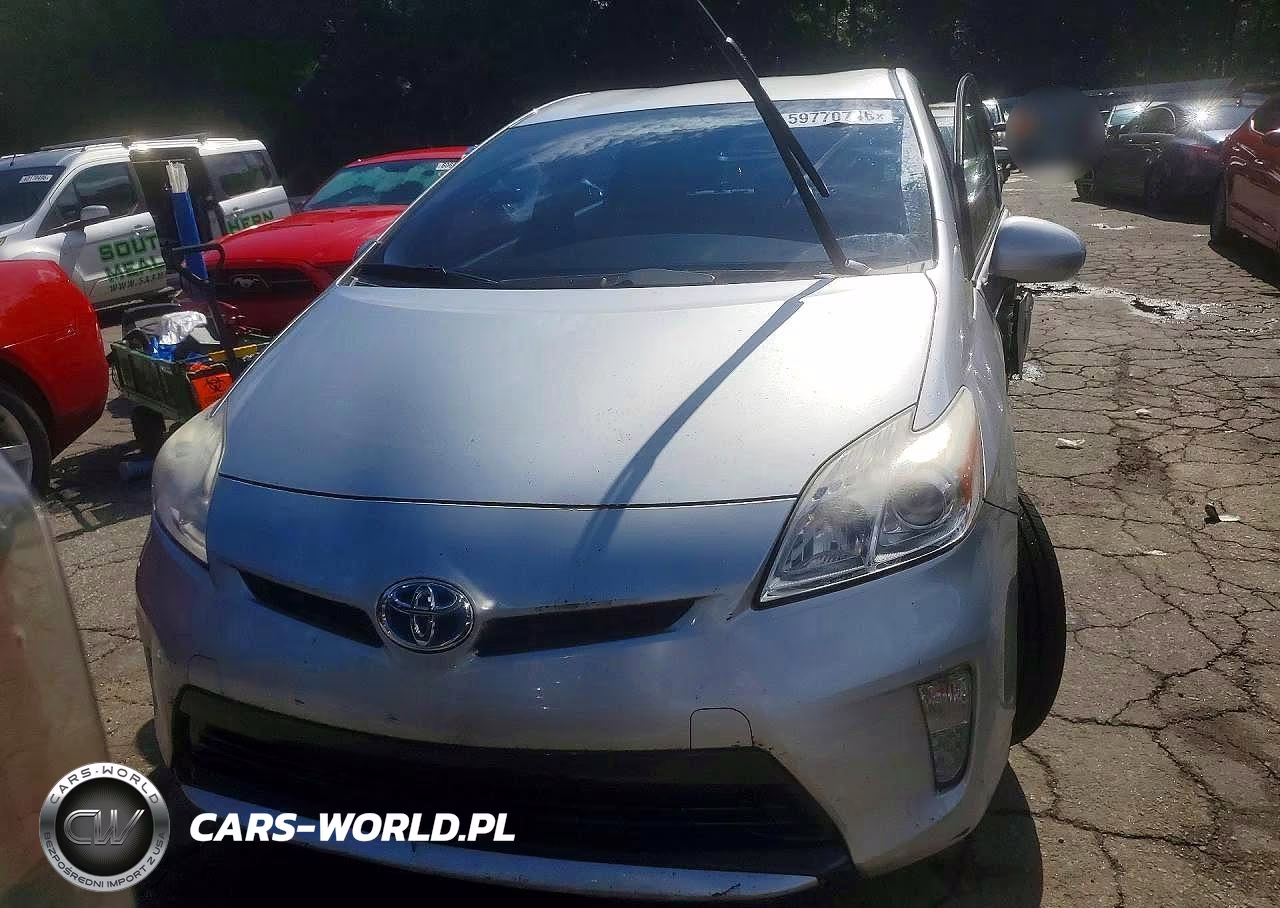 2012 Toyota Prius Three VIN:JTDKN3DU6C5393860 - 5