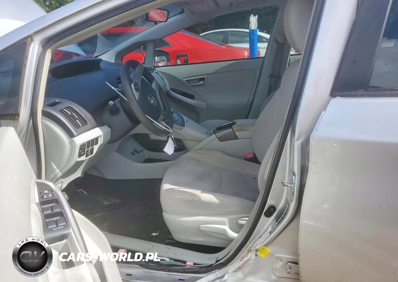 2012 Toyota Prius Three VIN:JTDKN3DU6C5393860 - 7