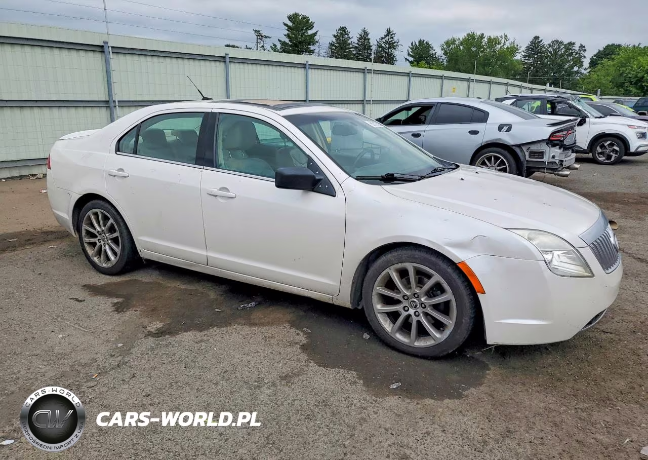 2010 Mercury Milan Premier VIN:3MEHM0JA6AR630328 - 4