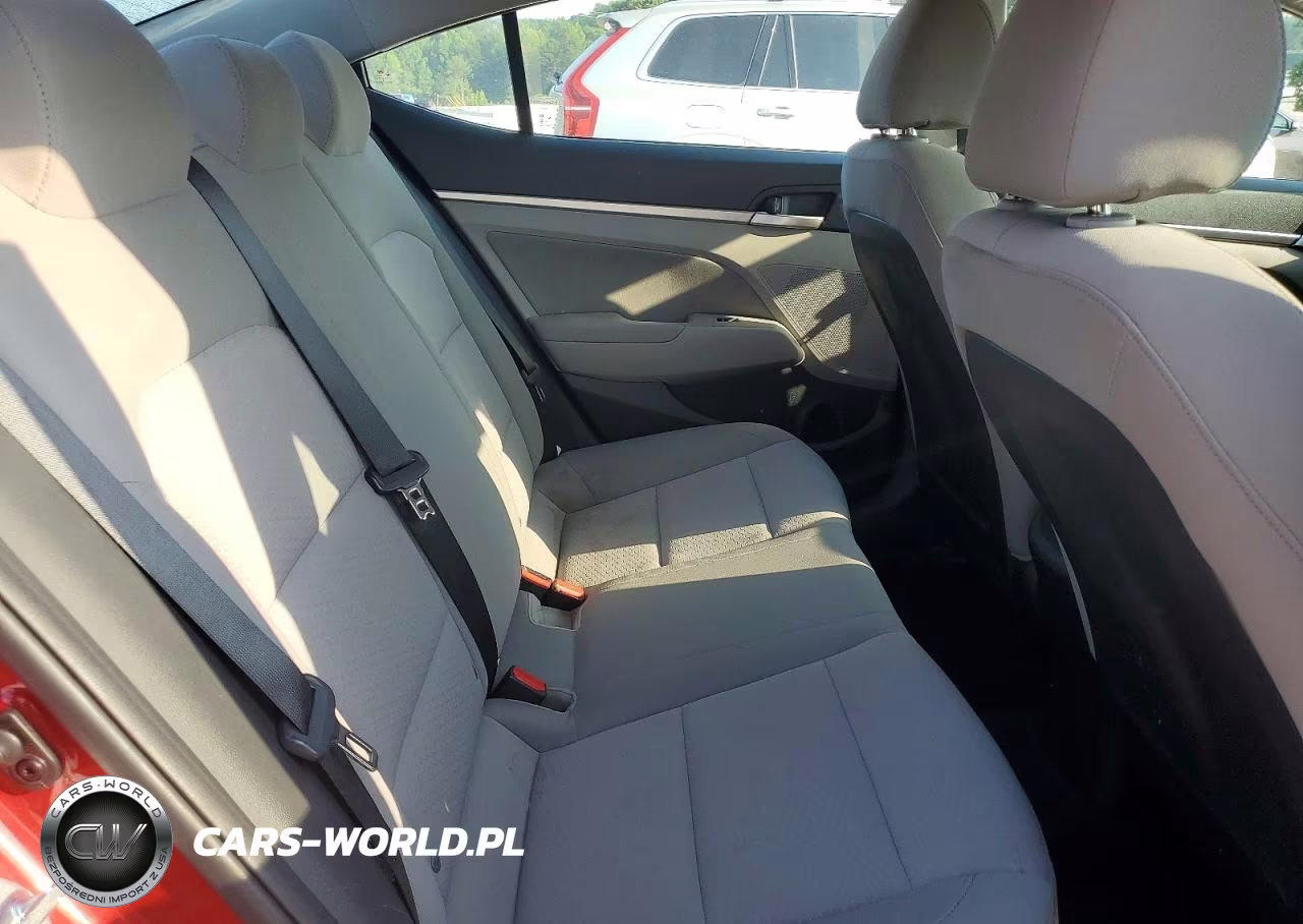 2020 Hyundai Elantra Sel VIN:5NPD84LF5LH538492 - 10