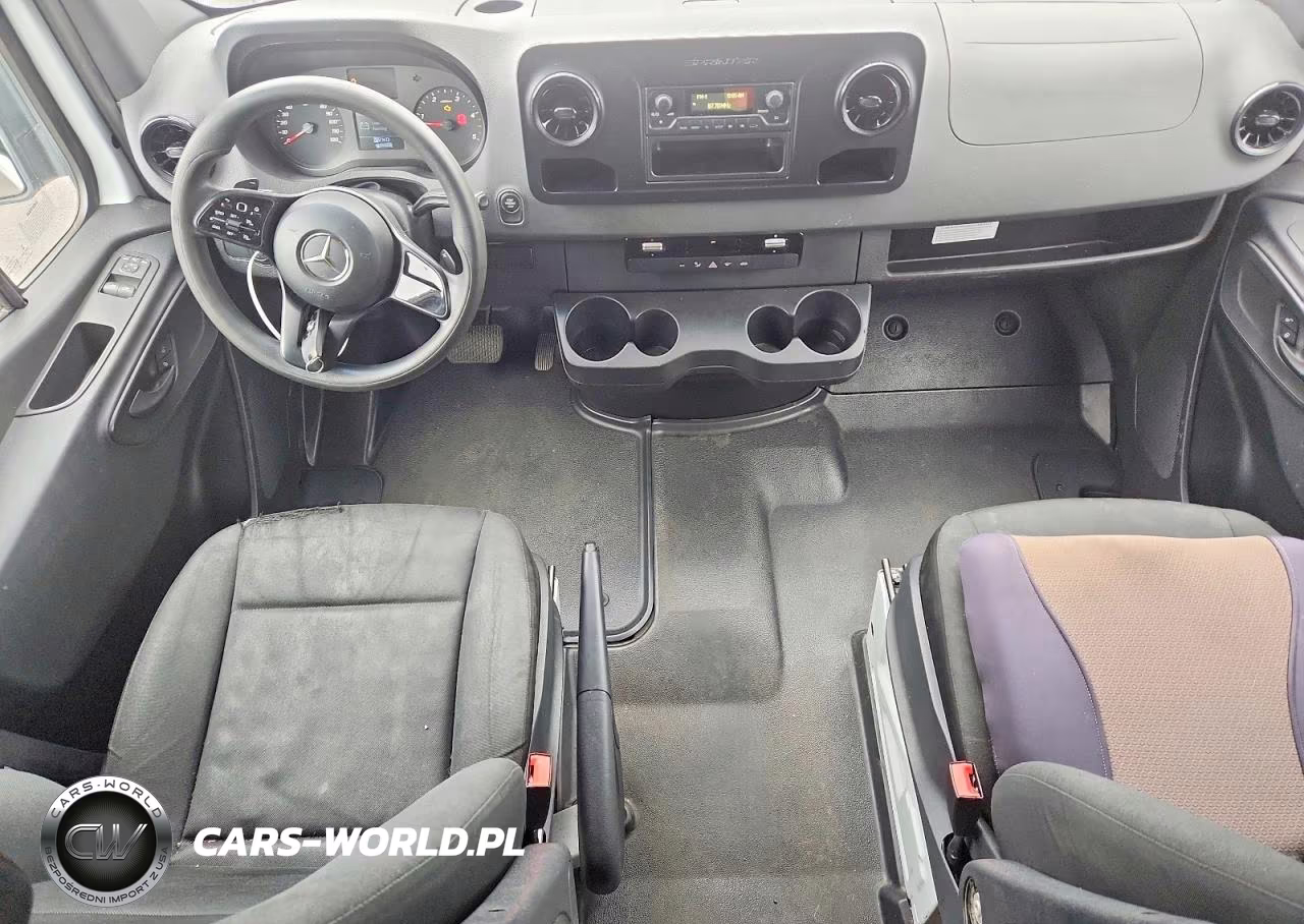 2019 Mercedes-Benz Sprinter 2500-3500 VIN:WD4PF1CDXKT003285 - 8