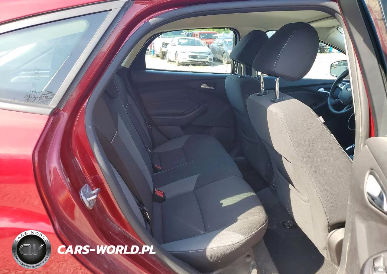 2013 Ford Focus Se VIN:1FADP3K27DL148590 - 10