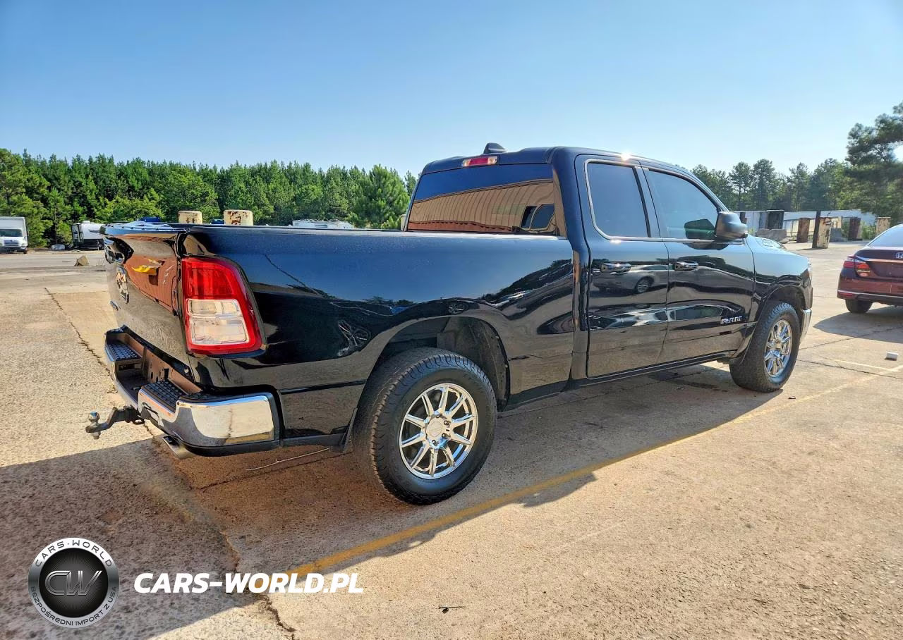 2021 Ram 1500 Big Horn-Lone Star VIN:1C6RREBM6MN828662 - 3