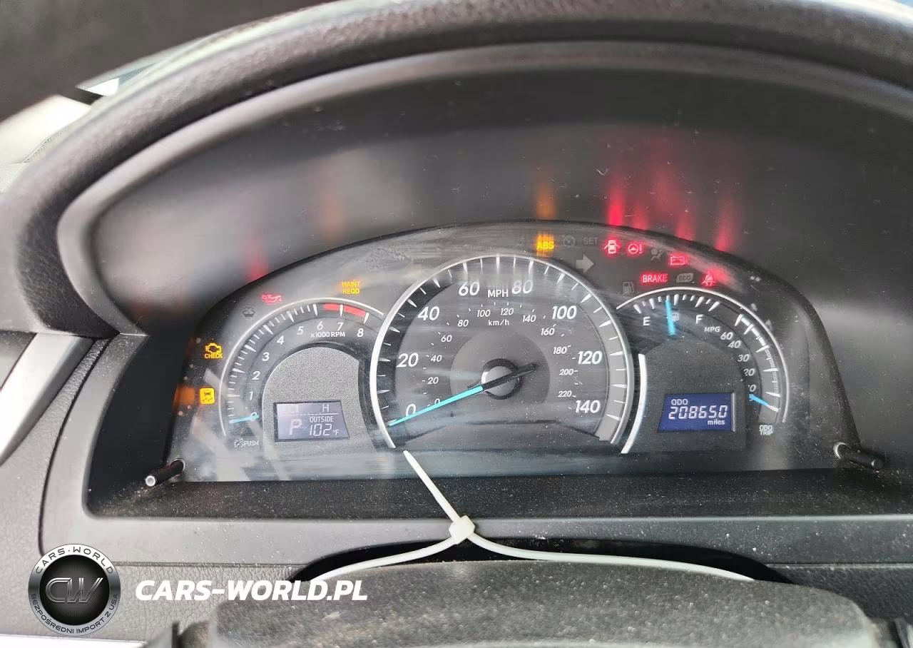 2012 Toyota Camry Le VIN:4T1BF1FK1CU024693 - 9