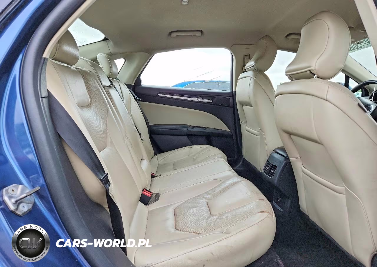 2018 Ford Fusion Titanium-Platinum VIN:3FA6P0D92JR247512 - 10
