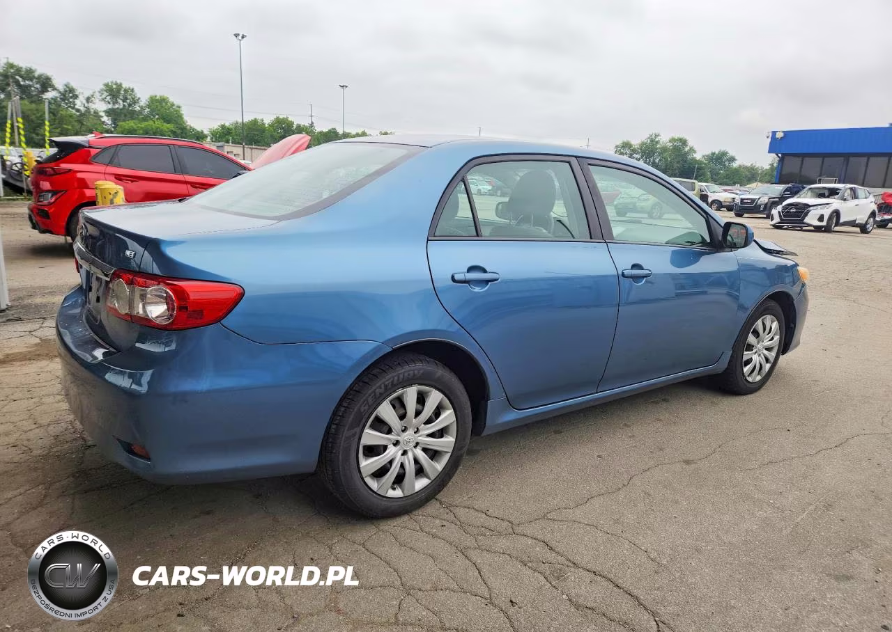 2012 Toyota Corolla Le VIN:5YFBU4EE7CP015257 - 3