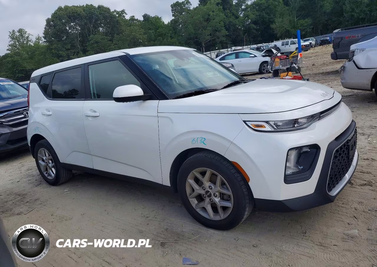 2022 Kia Soul Lx VIN:KNDJ23AU5N7829632 - 4