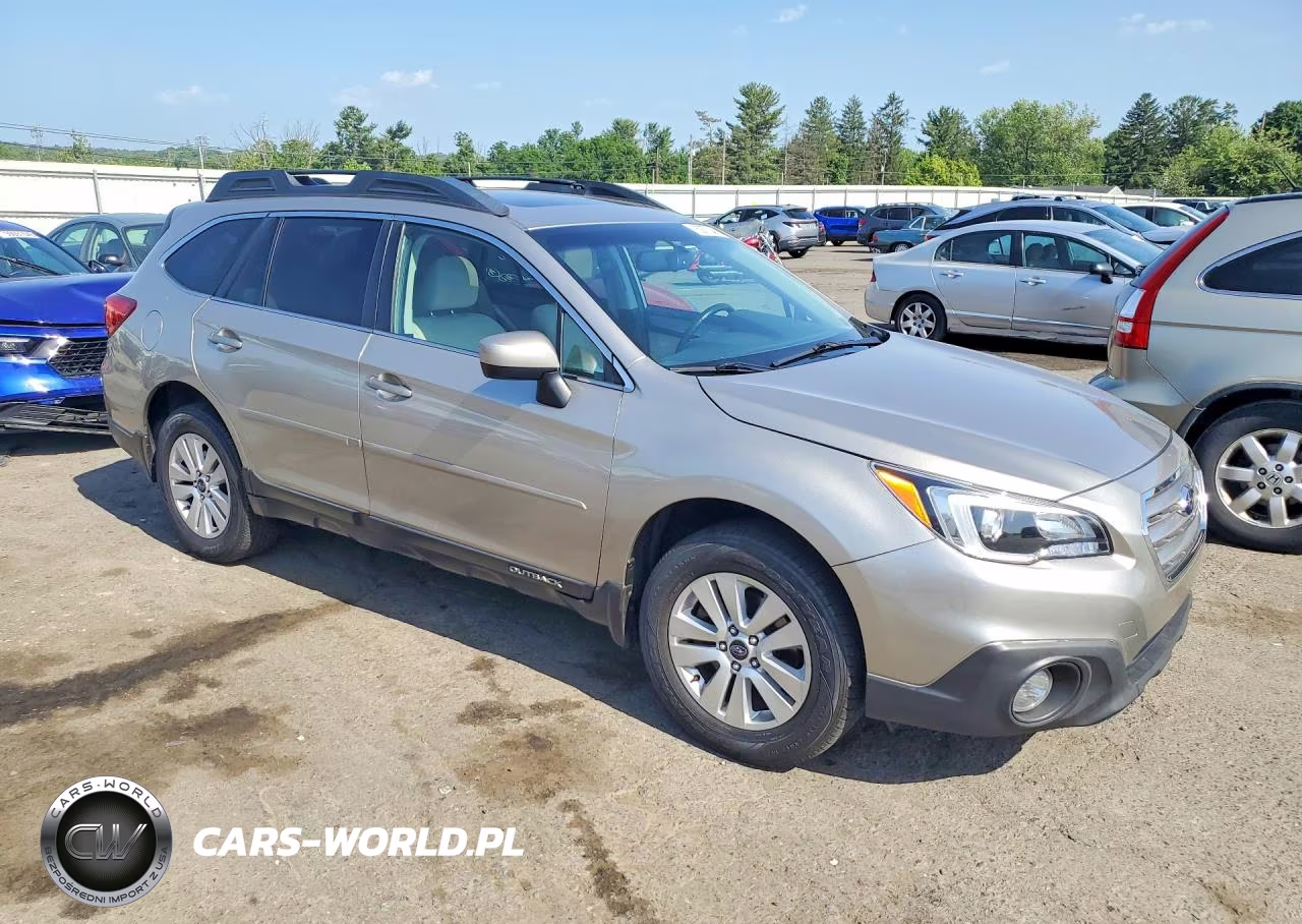 2017 Subaru Outback 2.5I Premium VIN:4S4BSADC8H3367747 - 4