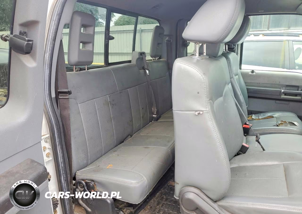 2011 Ford F250 Super Duty VIN:1FT7X2A67BEC42119 - 10