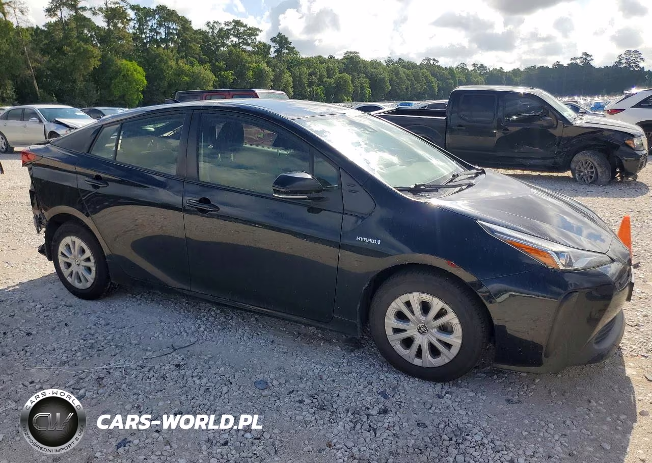 2021 Toyota Prius Le VIN:JTDKAMFUXM3153030 - 4