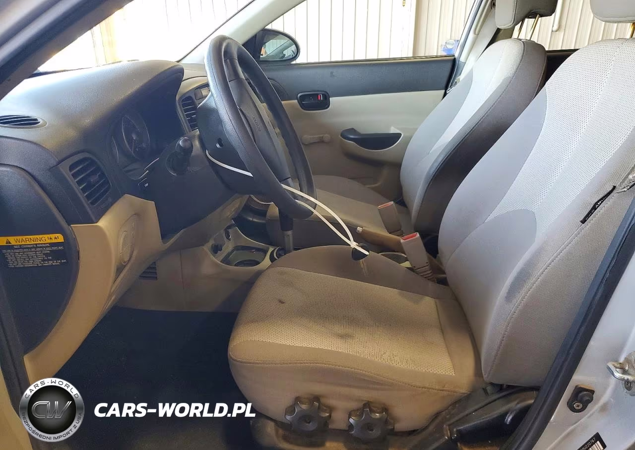 2008 Hyundai Accent Gls VIN:KMHCN46C88U220767 - 7