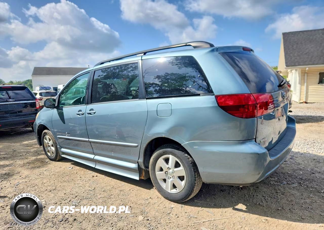 2004 Toyota Sienna Le 8 Passenger VIN:5TDZA23C44S219018 - 2