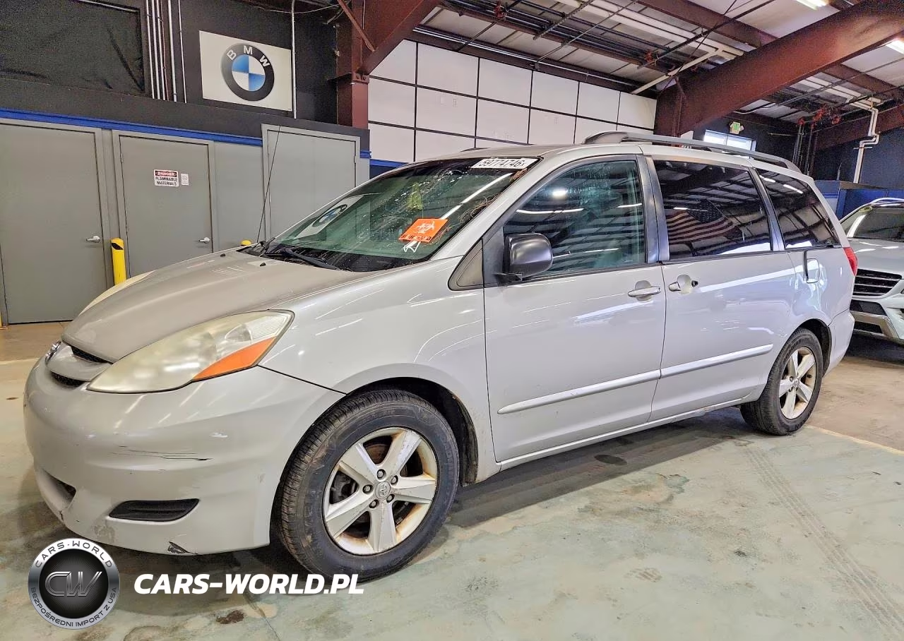 2008 Toyota Sienna Le 8-Passenger – zdjęcie 1 z 13