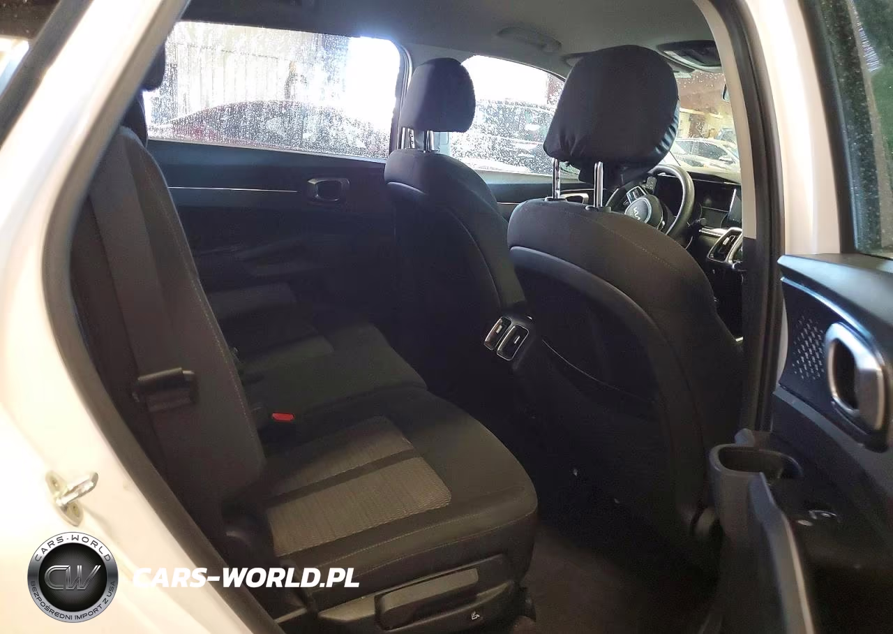 2023 Kia Sorento Lx VIN:5XYRGDLC6PG196658 - 11