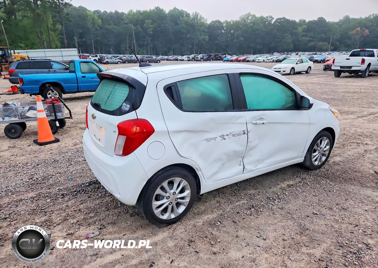 2021 Chevrolet Spark 1Lt VIN:KL8CD6SA8MC744758 - 3