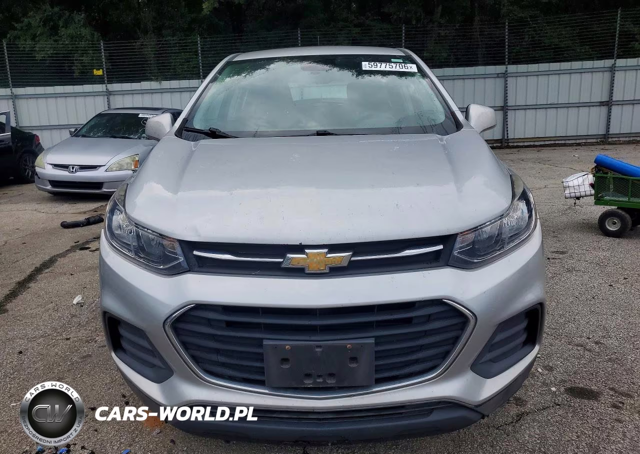 2019 Chevrolet Trax Ls VIN:3GNCJKSB7KL331319 - 5