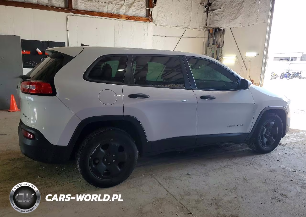 2015 Jeep Cherokee Sport VIN:1C4PJLAB3FW507901 - 3