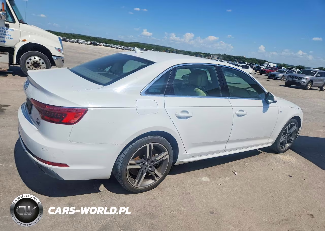 2017 Audi A4 Premium Plus VIN:WAUENAF44HN025213 - 3