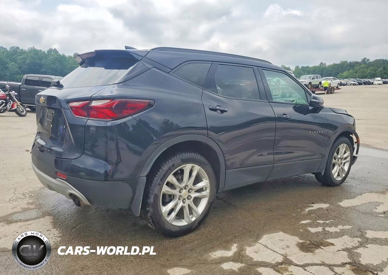 2020 Chevrolet Blazer 3Lt VIN:3GNKBDRS6LS614229 - 3