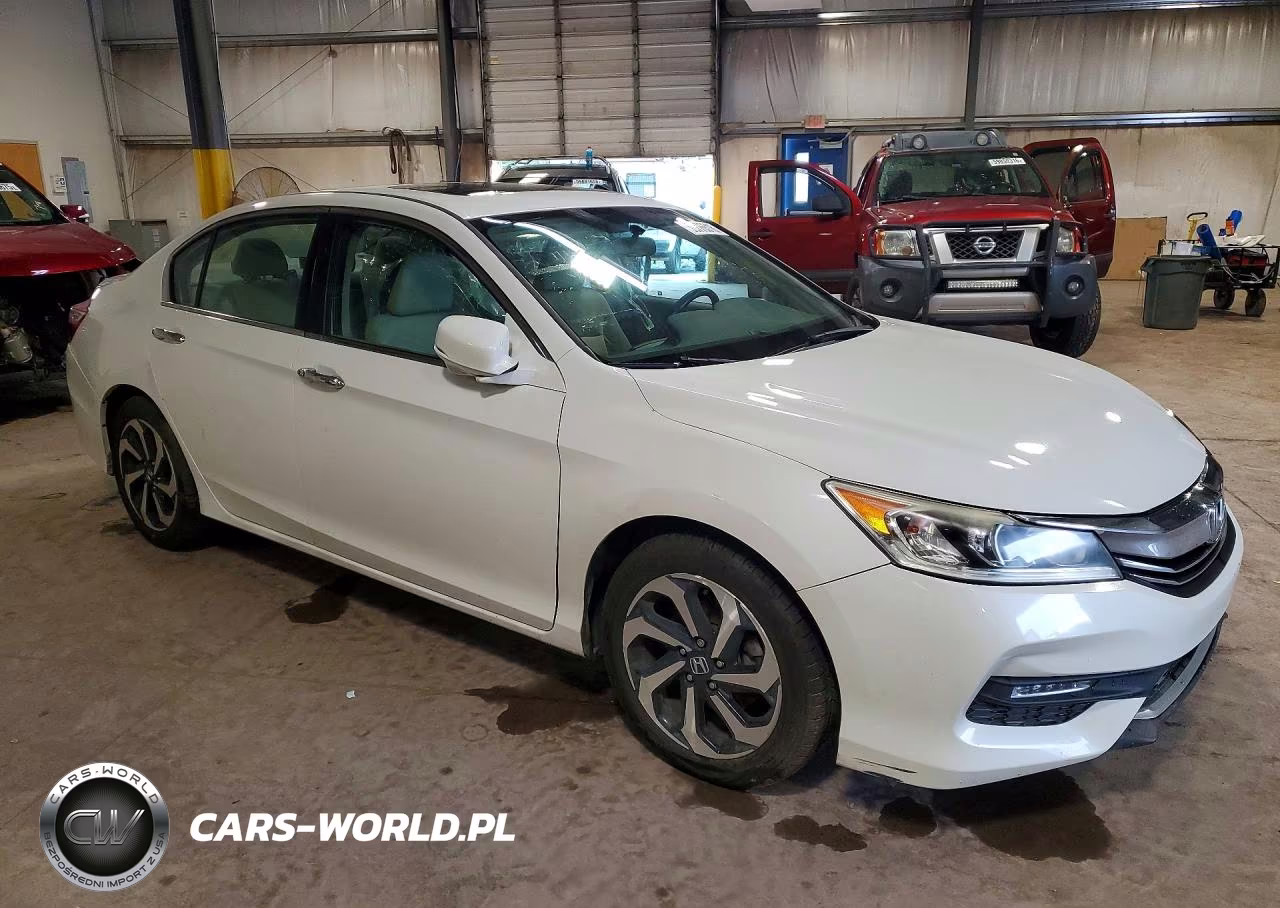 2017 Honda Accord Ex VIN:1HGCR2F7XHA296140 - 4