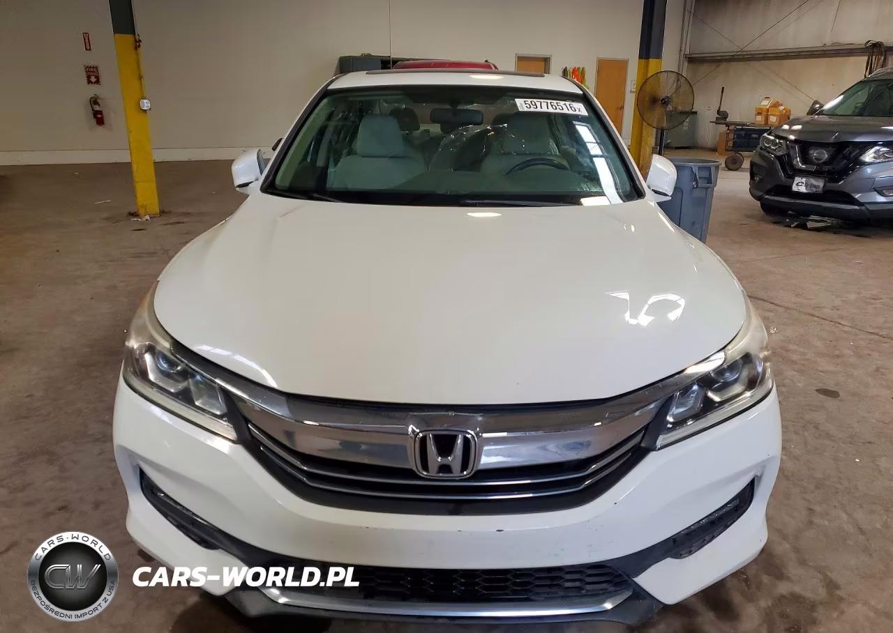 2017 Honda Accord Ex VIN:1HGCR2F7XHA296140 - 5